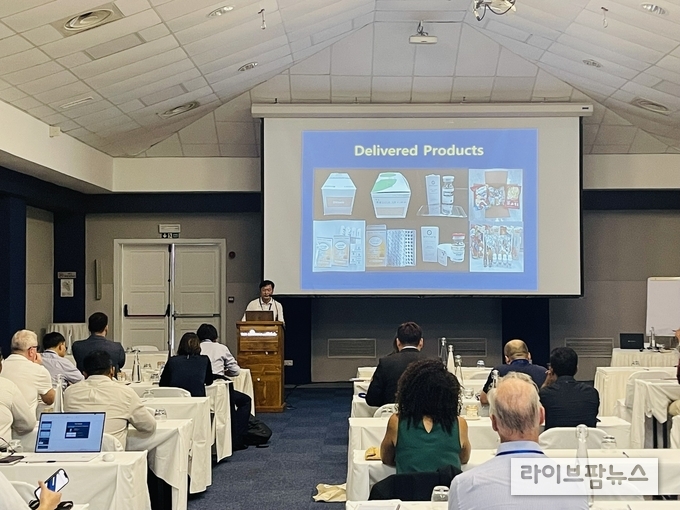 국제경마화학자회의서 연구 성과 발표하는 유준동 도핑검사소장.