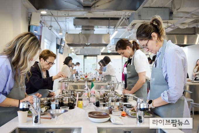 한식진흥원-주한이탈리아문화원 양국 전통담은 쿠킹클래스 성료.