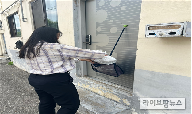 한국식품안전관리인증원 대전지원은 6월부터 월드비전 대전·세종·충남사업본부를 방문하여 지역사회 사랑 나눔 실천을 위한 ‘사랑의 도시락 배달’ 봉사활동을 추진한다.