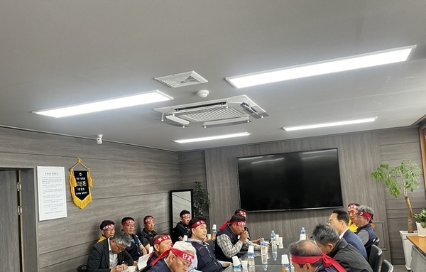 “농협이 상생하지 않으면 규탄대회서 국민께 호소하는 수밖에”